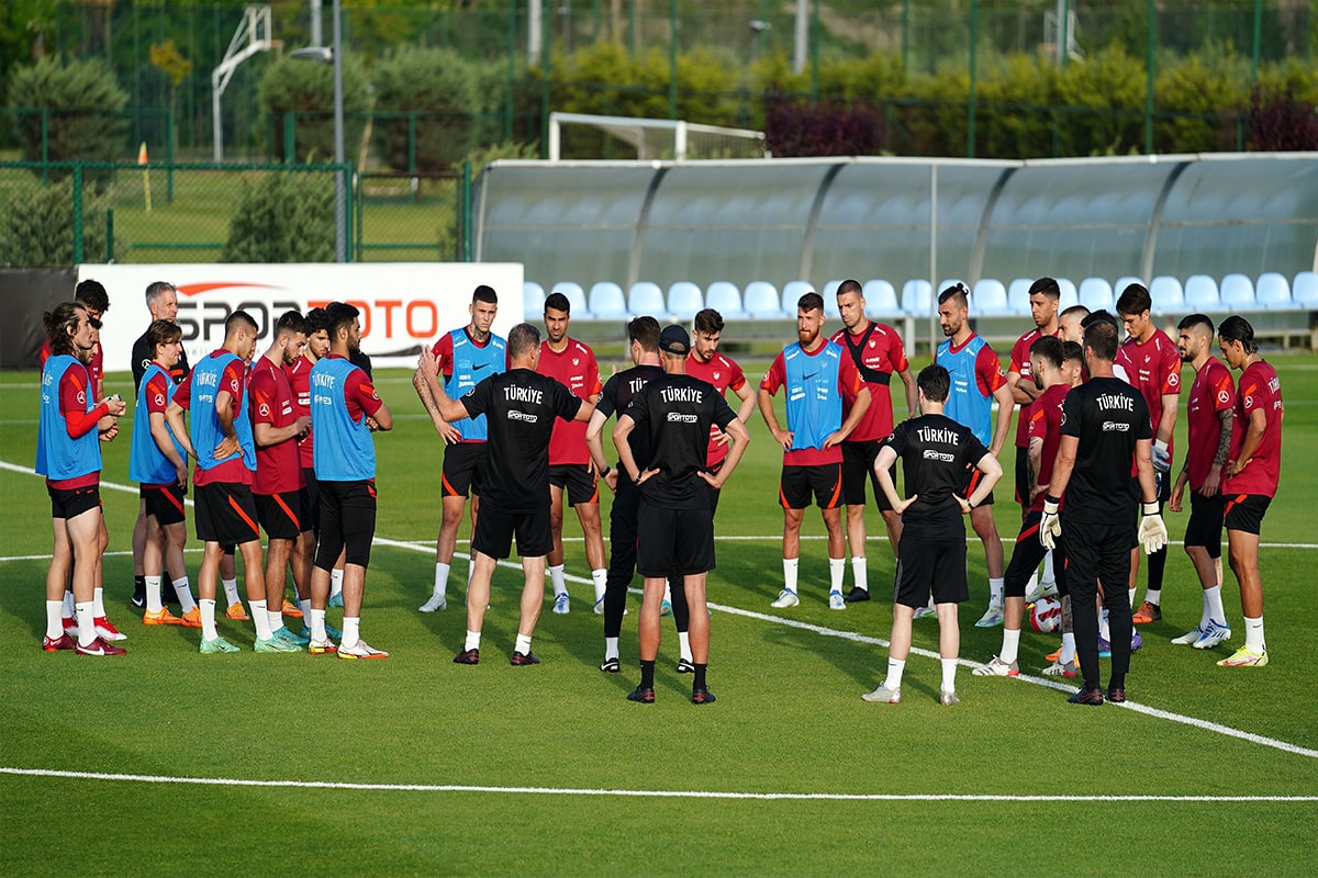 A Milli Futbol Takımı'nın Uluslar Ligi macerası başlıyor