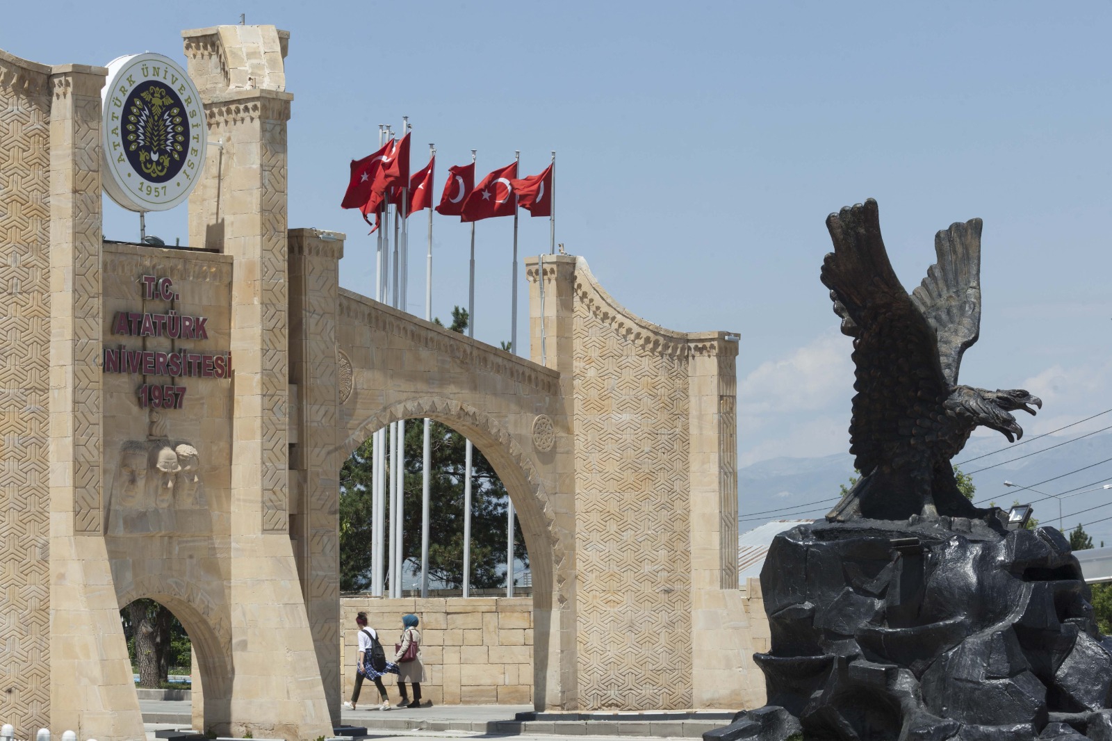 Atatürk Üniversitesi Asya’da yükseliyor