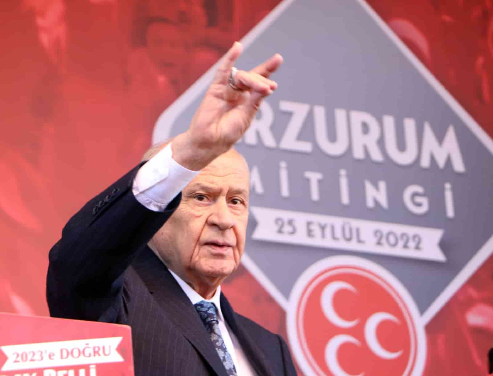 Bahçeli: Nükleer silah tehdidi endişeleri körüklemektedir, önümüzdeki yıllar kurşun gibi ağır olacaktır