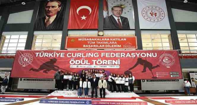 Curlingte şampiyonlar belli oldu