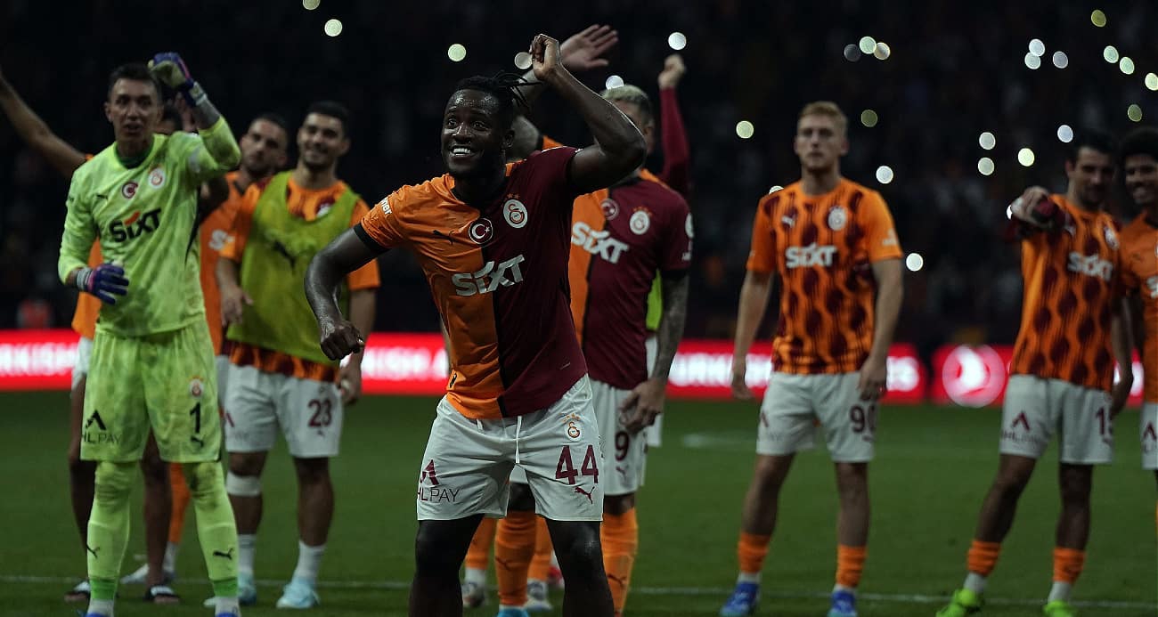 Galatasaray’da sezonun ilk üçlüsü Batshuayi’den