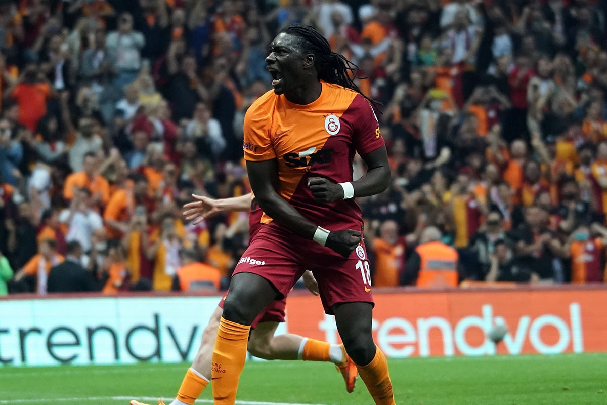 Gomis: 