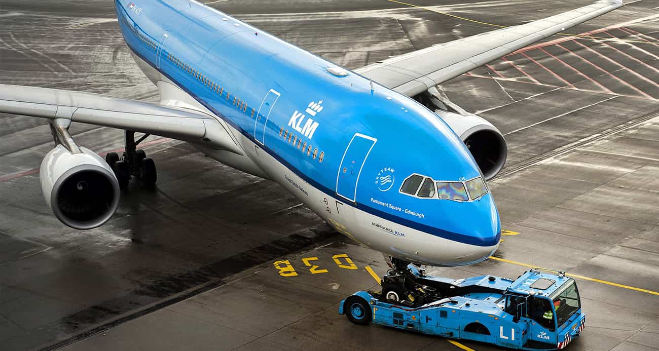 Hollanda’da yolcu uçağının motoruna kapılan kişi hayatını kaybetti