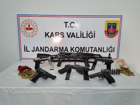 Kars’ta jandarmadan ‘Şafak’ operasyonu