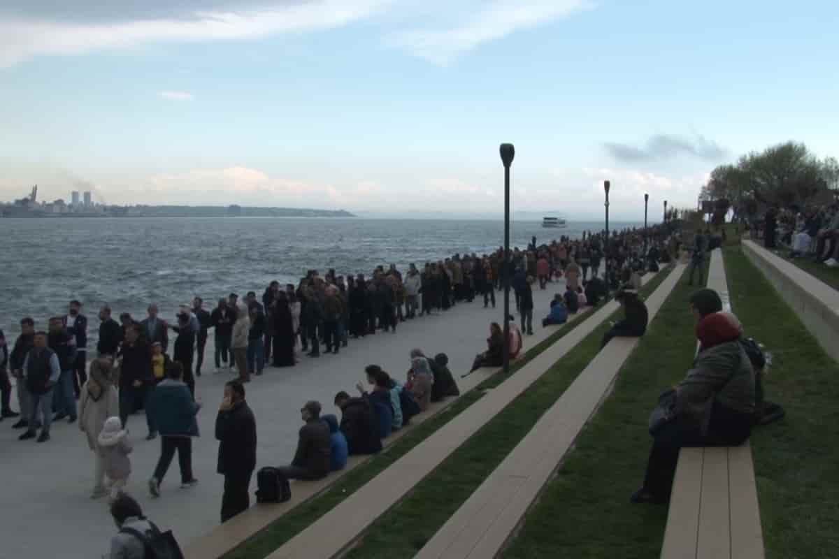 TCG Anadolu gemisinde bayram yoğunluğu