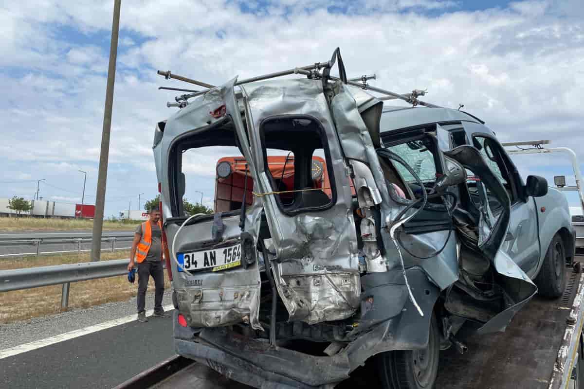 Tekirdağ'da feci kaza: 3 ölü, 5 yaralı